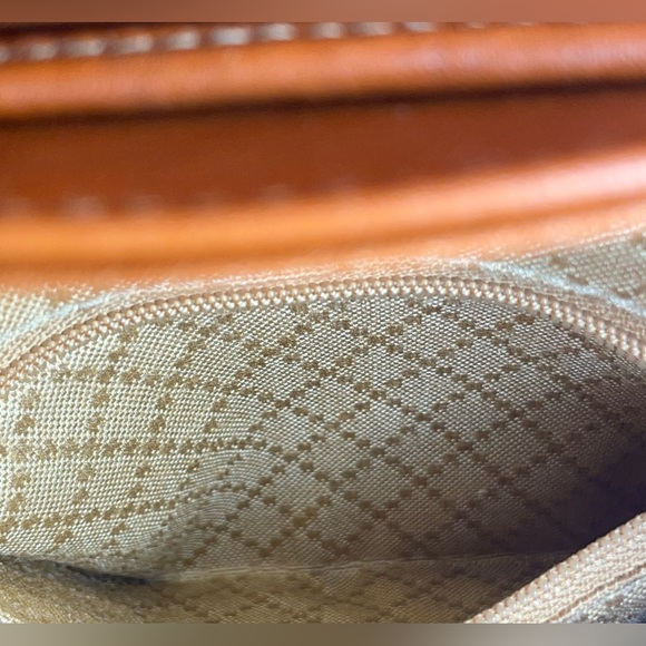 Gucci 90’s Caramel Brown Leather Drawstring Backpack with Bamboo top Handle - Picture 10 of 16